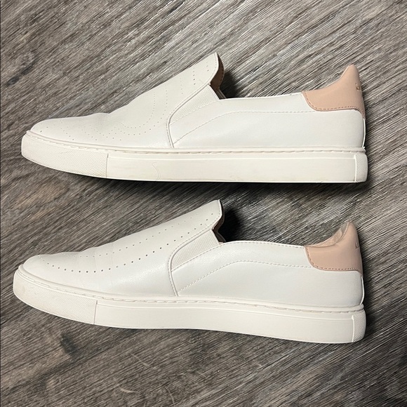 Kate Spade Azores perforated leather slip on shoes, white, size 8.5 - Picture 5 of 16